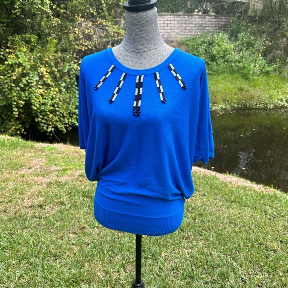 Forever 21 brand  short sleeves beaded sweater,size S p/r - Picture 1 of 7